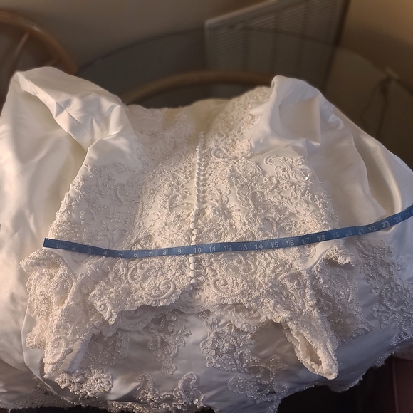 Michaelango Size 18 Wedding Dress 52" Length - Picture 15 of 16